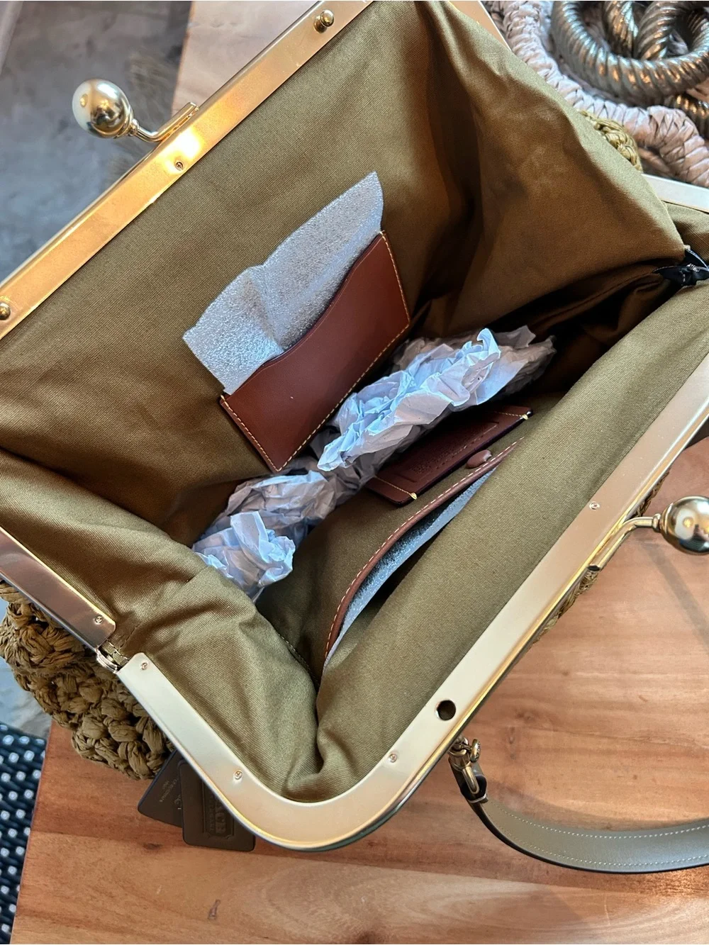 NWT Coach Kisslock Frame Bag 27 Brass Muted Olive Raffia - Picture 7 of 10